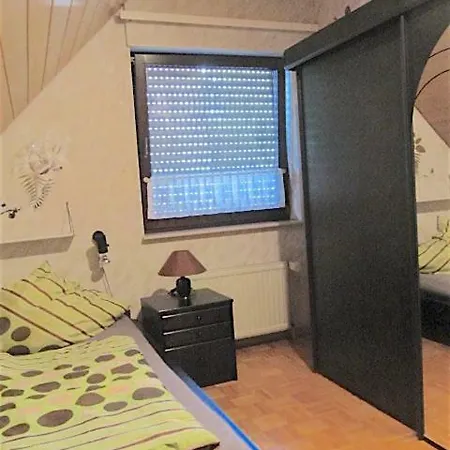 Ferienwohnung Kirchner * レムシャイト